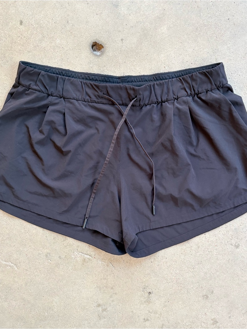 Lululemon Running Shorts Women's Size 14 Black with Drawstrings